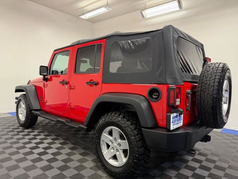 Used 2015 Jeep Wrangler Unlimited Sport w/ Quick Order Package 24S AWD/4WD image 9