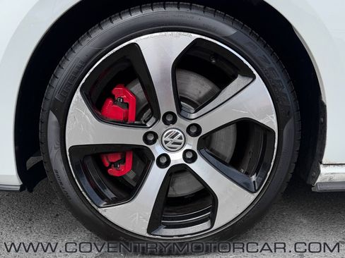 Used 2017 Volkswagen GTI SE FWD image 11