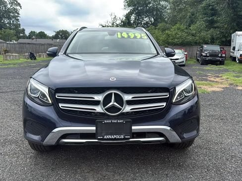 Used 2019 Mercedes-Benz GLC 300 4MATIC image 2