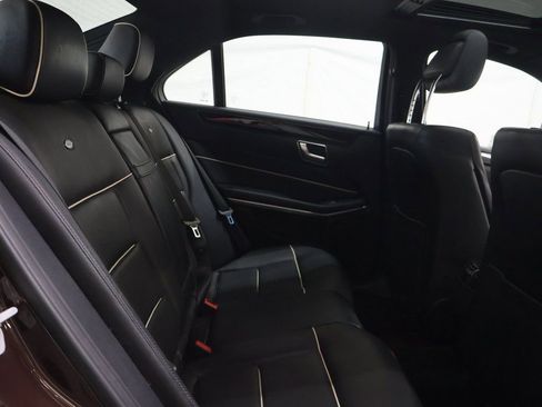 Used 2016 Mercedes-Benz E 400 4MATIC Sedan w/ Driver Assistance Package image 13
