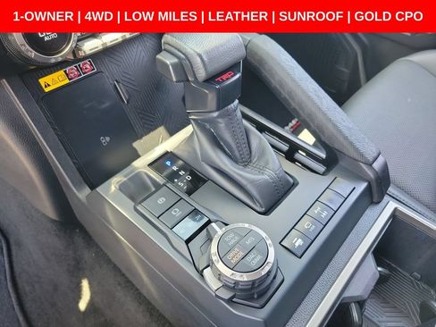 Used 2024 Toyota Tacoma TRD Off-Road w/ TRD Off Road Premium Package AWD/4WD image 29