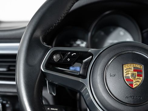 Used 2016 Porsche Macan S image 33