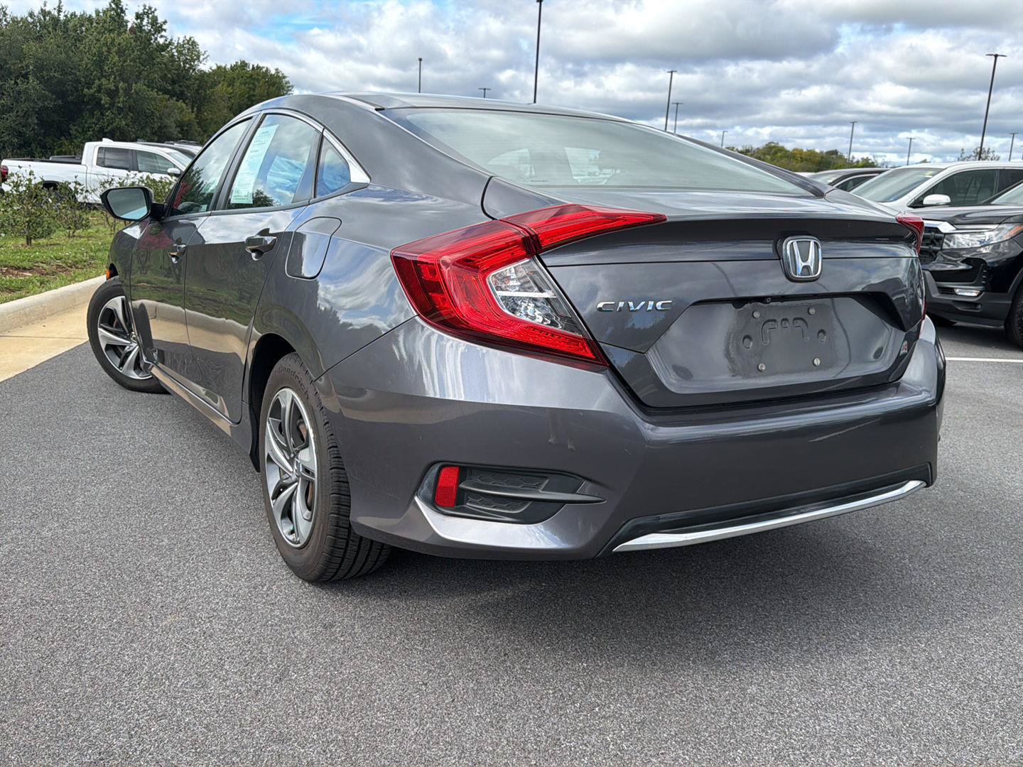 Used 2019 Honda Civic LX image 2