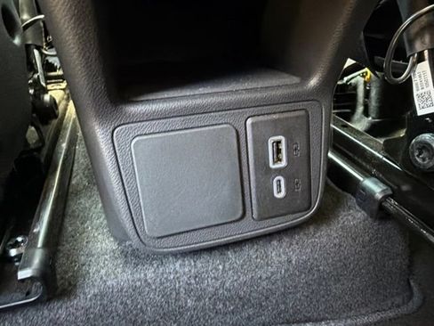 Used 2025 Buick Encore GX Preferred FWD image 30