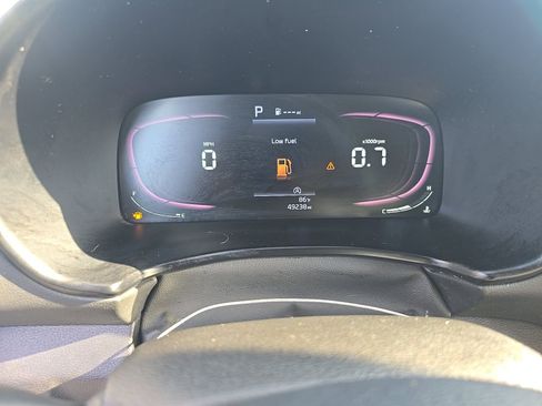 Used 2023 Kia Soul LX w/ Option Group 015 FWD image 7