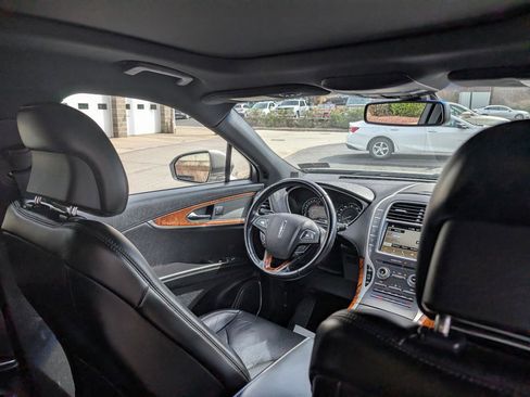 Used 2016 Lincoln MKX Reserve w/ Climate Package image 26