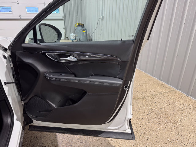 Used 2022 Buick Envision Preferred FWD image 22
