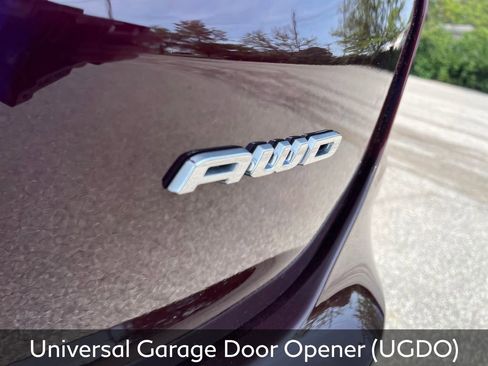 Used 2024 Ford Edge SEL w/ Convenience Package AWD/4WD image 11
