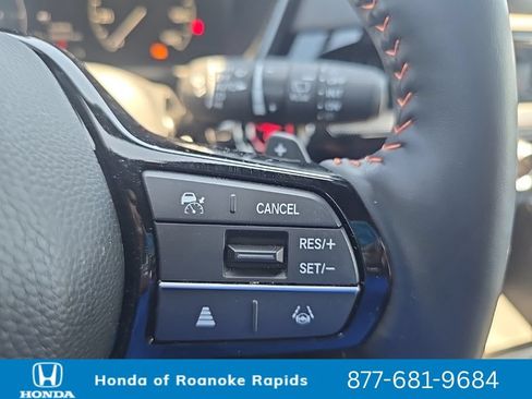 Used 2025 Honda CR-V Sport Touring image 19