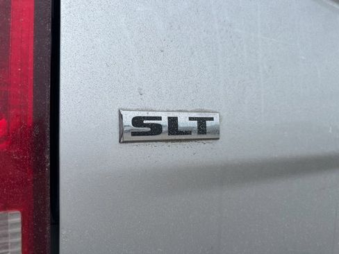 Used 2012 RAM 1500 Classic SLT image 4