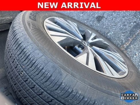 Used 2023 Nissan Rogue SV image 8