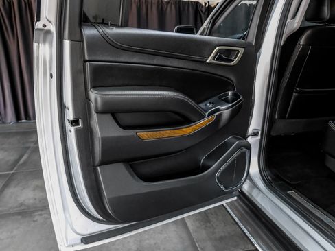 Used 2020 GMC Yukon XL Denali RWD image 52
