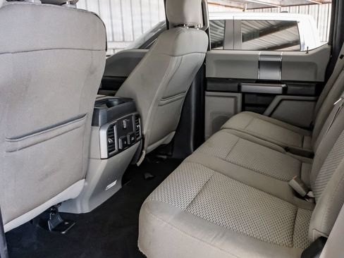 Used 2019 Ford F250 XLT w/ XLT Premium Package AWD/4WD image 35