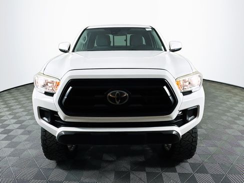 Used 2021 Toyota Tacoma SR w/ SR Convenience Package RWD image 2