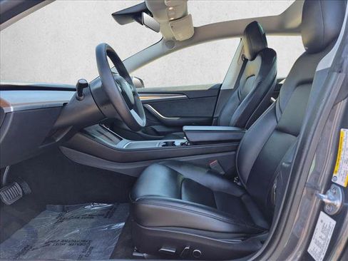 Used 2022 Tesla Model 3 RWD image 17