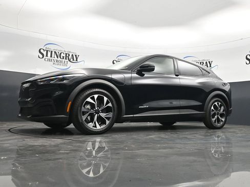 Used 2025 Ford Mustang Mach-E Select RWD image 28