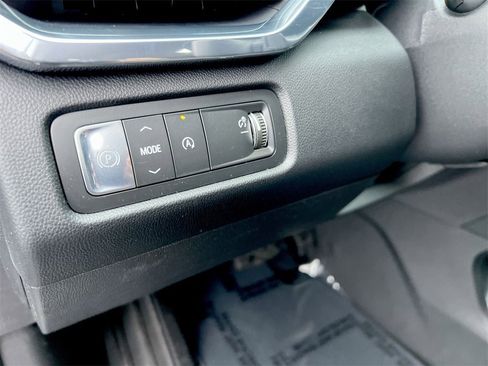 New 2026 GMC Acadia Elevation image 16