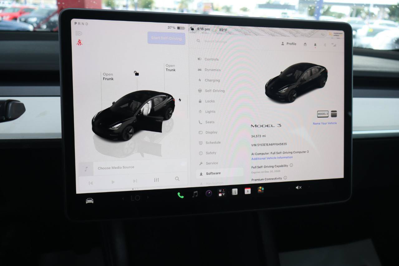 Used 2023 Tesla Model 3 Standard Range RWD image 24