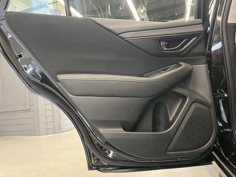 Used 2025 Subaru Outback w/ Popular Package #1A image 27