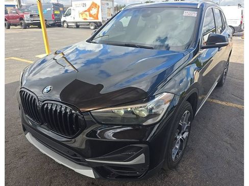Used 2021 BMW X1 xDrive28i w/ Convenience Package AWD/4WD image 1