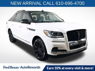 Used 2023 Lincoln Navigator L Black Label AWD/4WD video 1