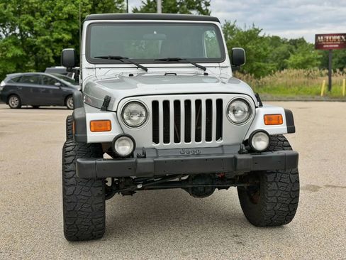 Used 2004 Jeep Wrangler 4WD image 23