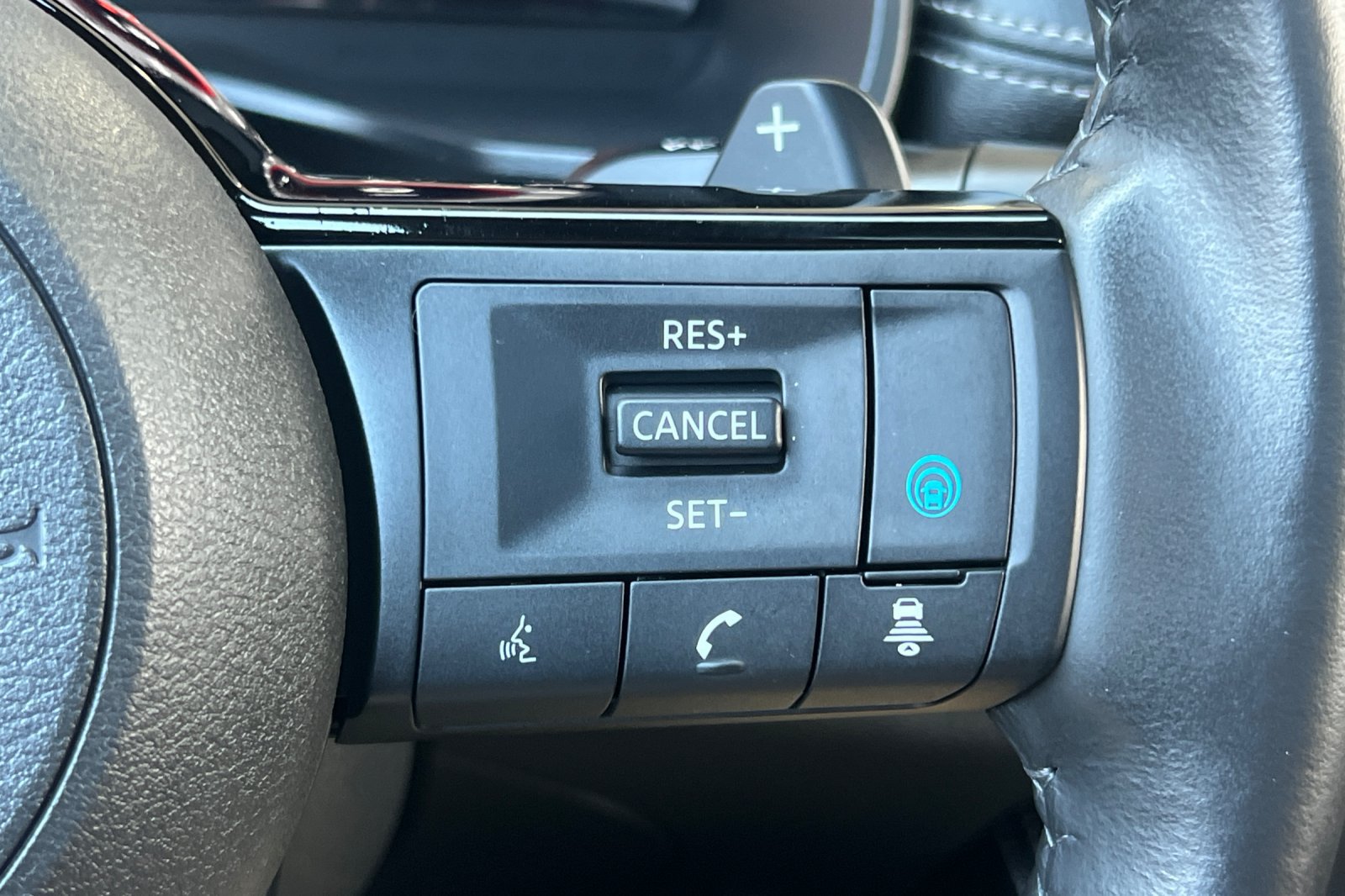 Certified 2023 Nissan Rogue Platinum w/ Platinum Premium Package AWD/4WD image 29