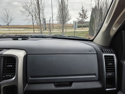 Used 2014 RAM 1500 Big Horn image 12