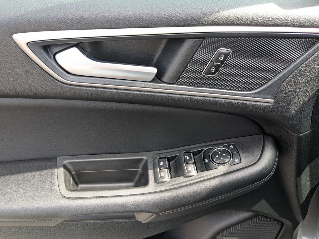 Used 2024 Ford Edge SEL w/ Convenience Package AWD/4WD image 22
