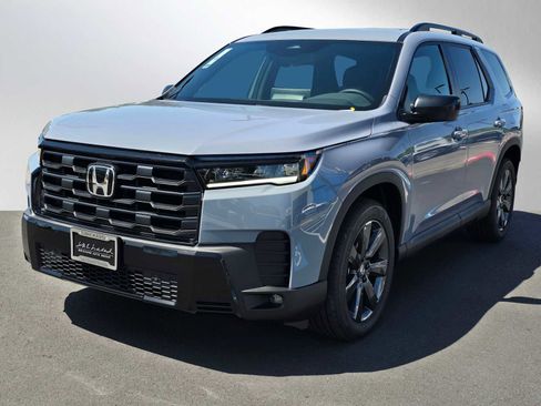 New 2026 Honda Pilot Sport image 7