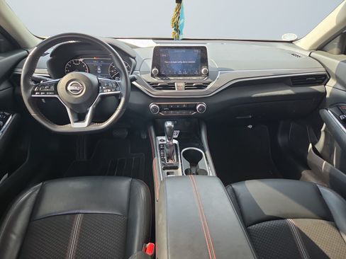 Used 2023 Nissan Altima 2.5 SR AWD/4WD image 12