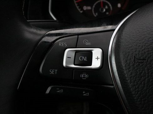 Used 2021 Volkswagen Jetta R-Line image 18