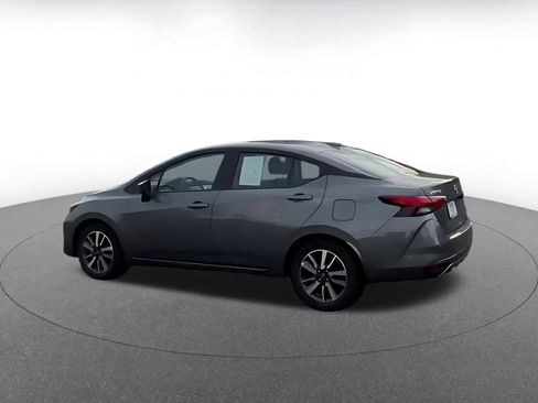 Used 2025 Nissan Versa SV FWD image 9