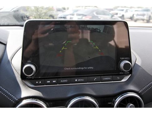 Used 2025 Nissan Sentra SV FWD image 11
