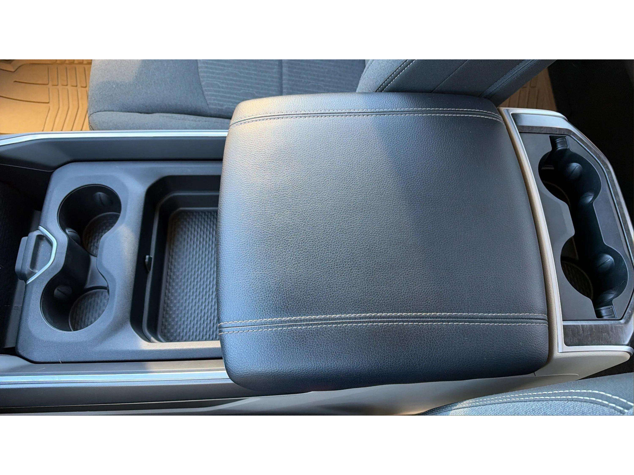 Used 2022 RAM 2500 Big Horn w/ Level C Equiment Group AWD/4WD image 22