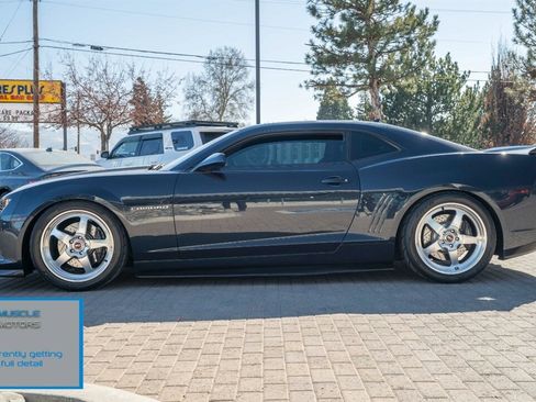 Used 2014 Chevrolet Camaro SS image 3