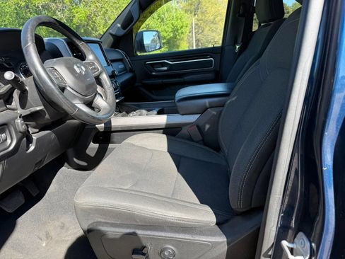 Used 2019 RAM 1500 Big Horn AWD/4WD image 10