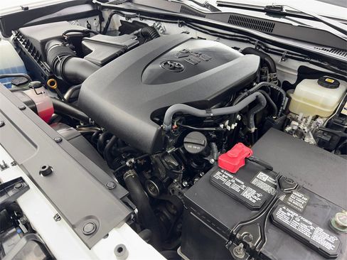 Used 2023 Toyota Tacoma 4x4 Double Cab image 75