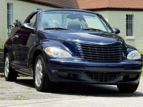 Used 2005 Chrysler PT Cruiser Convertible FWD image 28
