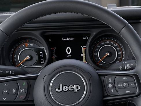 New 2025 Jeep Gladiator Mojave w/ Convenience Group image 17