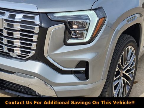 New 2026 GMC Terrain Denali w/ LPO, Floor Liner Package image 6