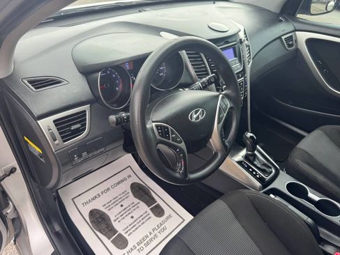 Used 2014 Hyundai Elantra GT image 10