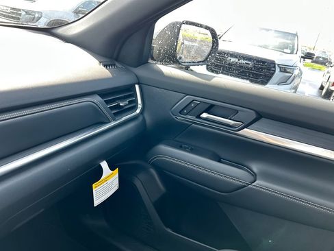 New 2026 GMC Terrain Elevation w/ Elevation Premium Package AWD/4WD image 27