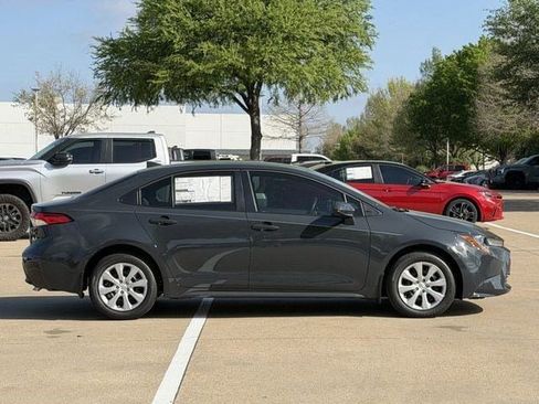 New 2026 Toyota Corolla LE FWD image 3
