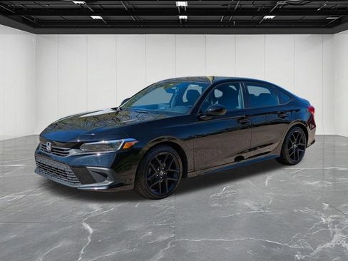 Used 2023 Honda Civic Sport image 1
