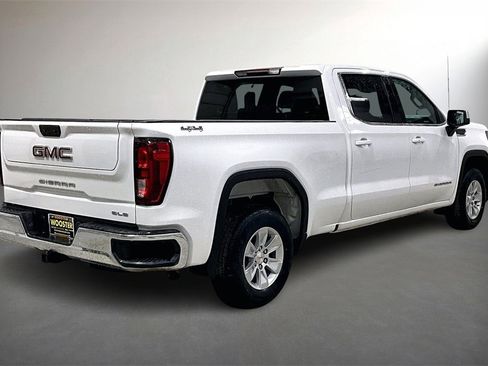 Used 2023 GMC Sierra 1500 SLE image 5
