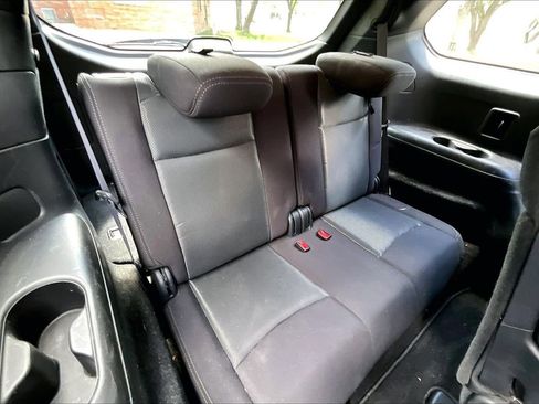 Used 2020 Nissan Pathfinder SV AWD/4WD image 37
