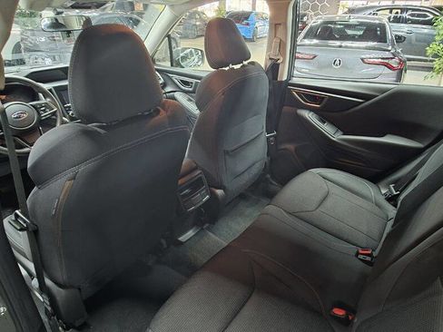 Used 2020 Subaru Forester Base AWD 4dr Crossover w/ Alloy Wheel Package image 17