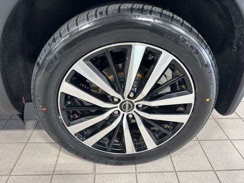 Certified 2023 Nissan Pathfinder Platinum AWD/4WD image 14