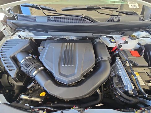 New 2026 Chevrolet Traverse LT image 29